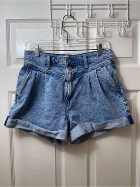 Abercrombie&Fitch The 80s Mom Short Ultra High Rise Size 29